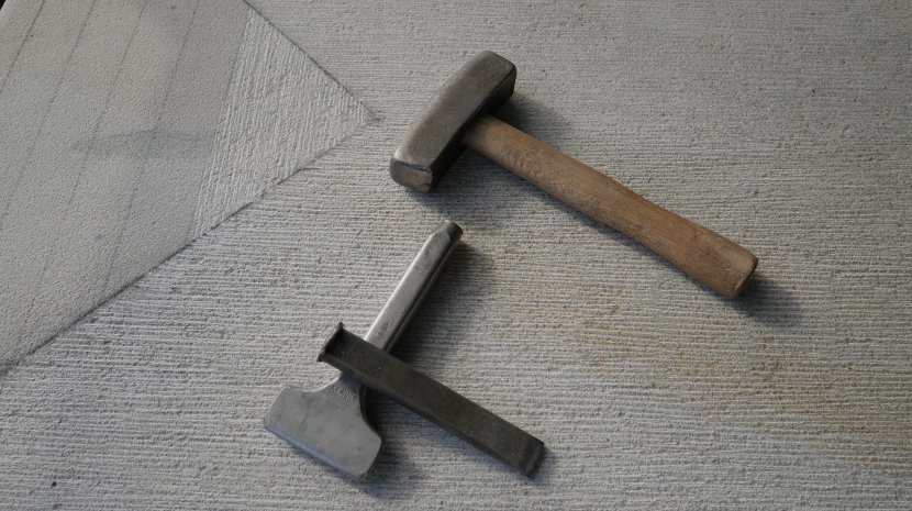 Hammer & Chisel